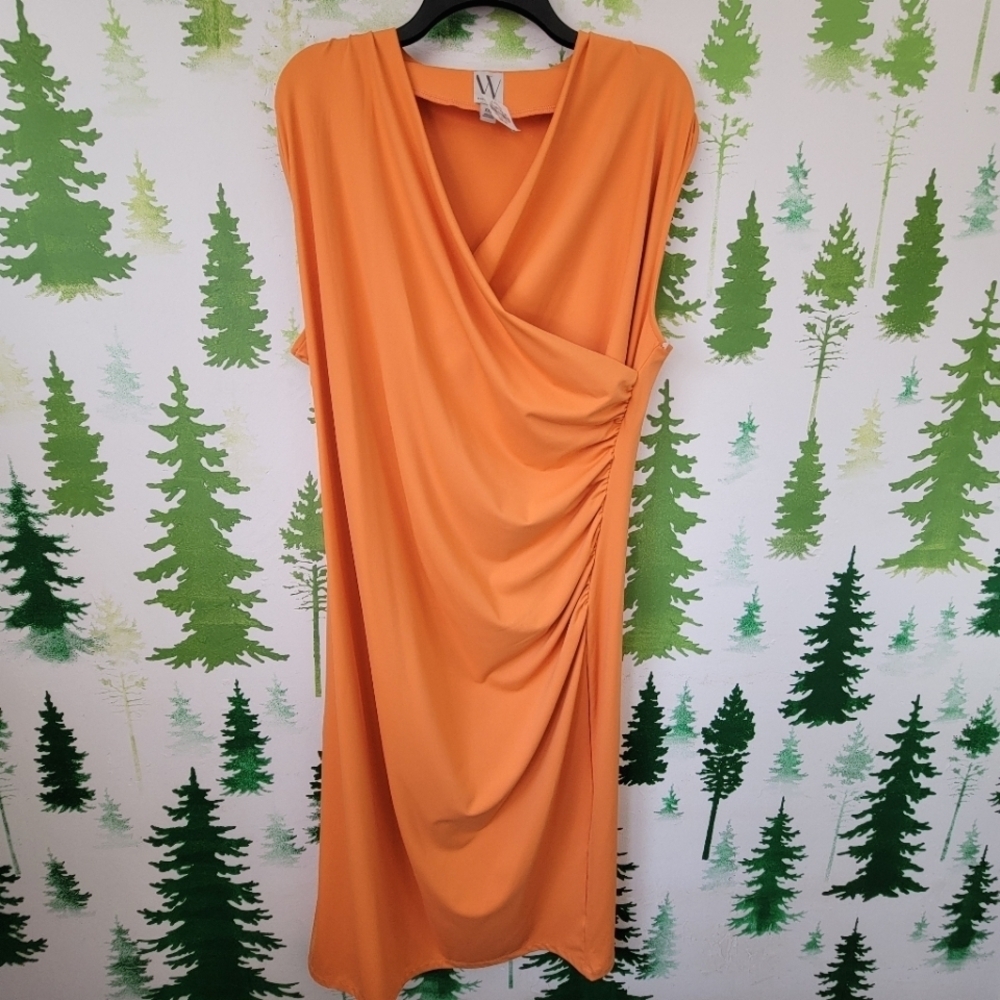 New Worthington Ruched Midi Bodycon Dress.